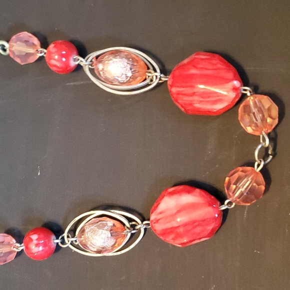 Neclace - Picture 2 of 3